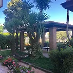 Charme Bed & Breakfast 3*