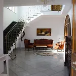 Bed & Breakfast Charme 3*