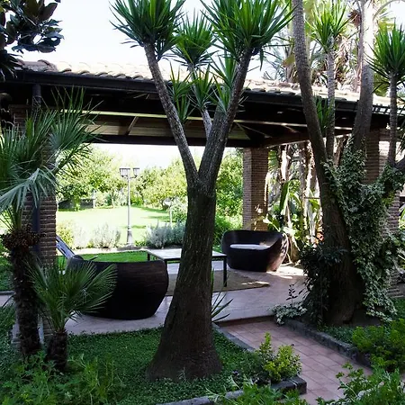 Bed & Breakfast Charme 3*