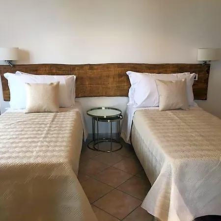 Charme Bed & Breakfast